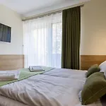 Kiwi Konukevi 3*