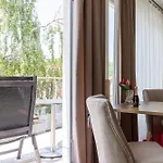 Kiwi 3*
